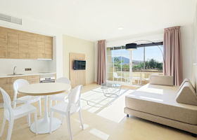 La Envia apartments