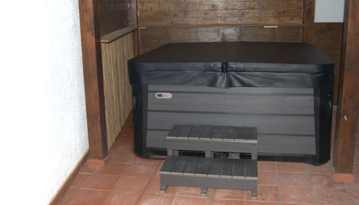 hot tub